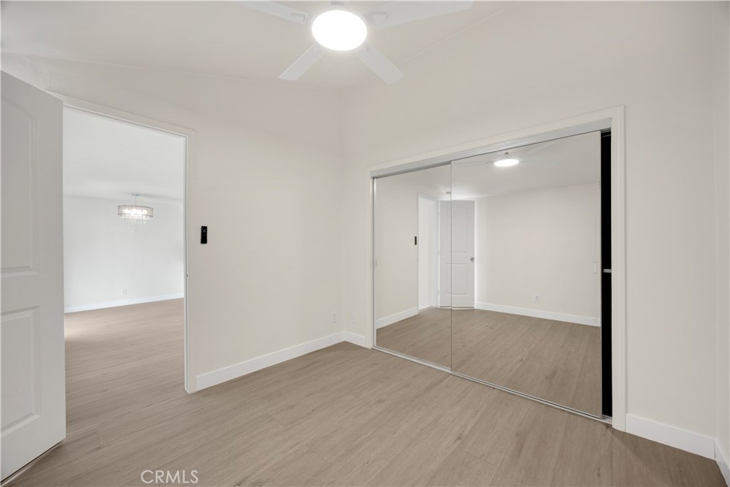 1300 W Lambert 10 Property Photo 19