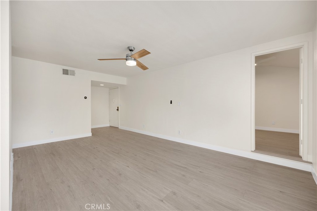 1300 W Lambert 10 Property Photo 26