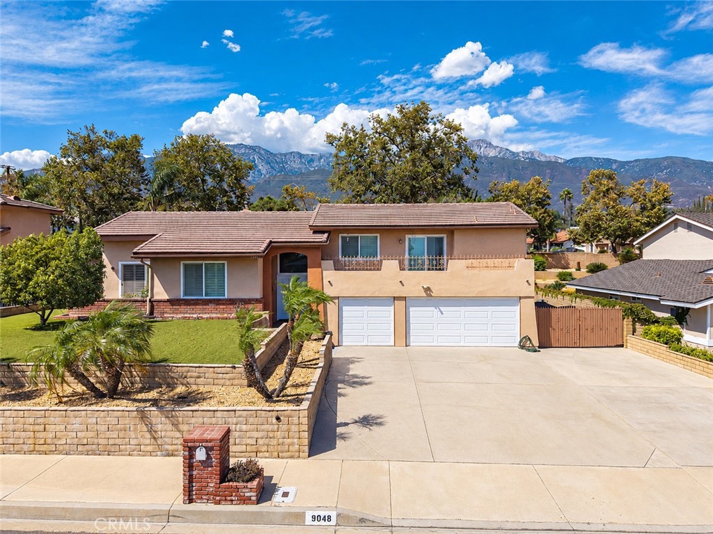 9048 Regency Way Property Photo