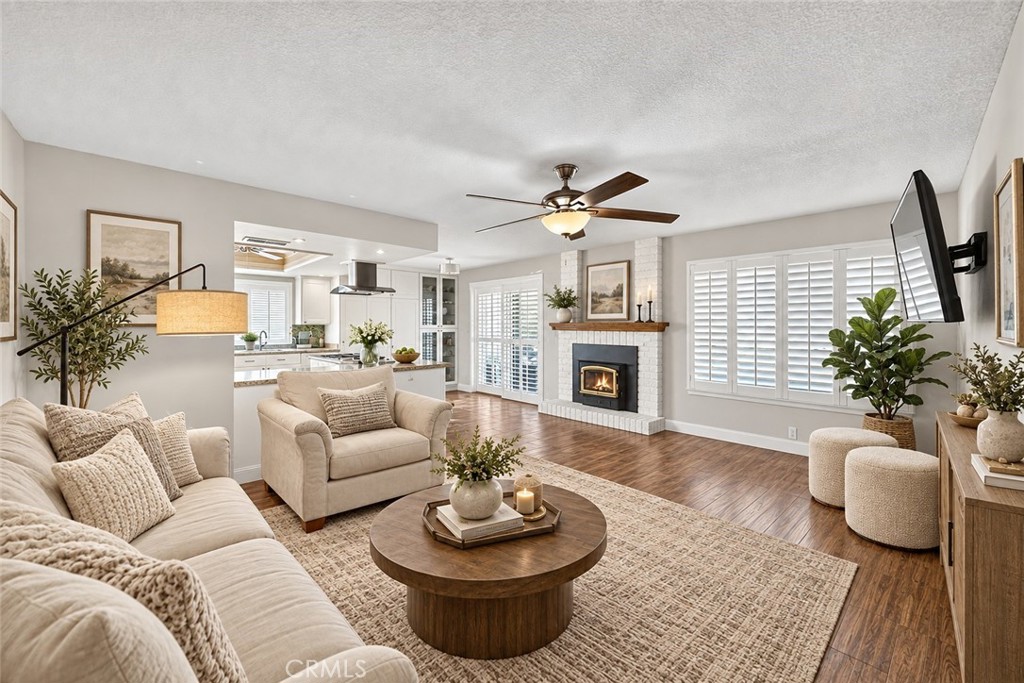9048 Regency Way Property Photo 7