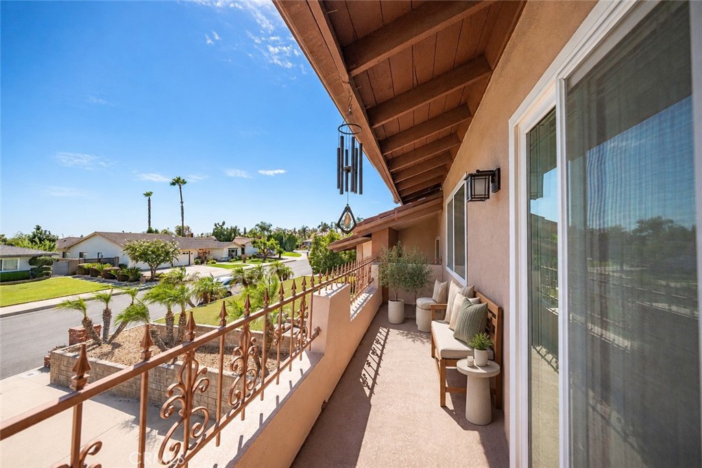 9048 Regency Way Property Photo 13