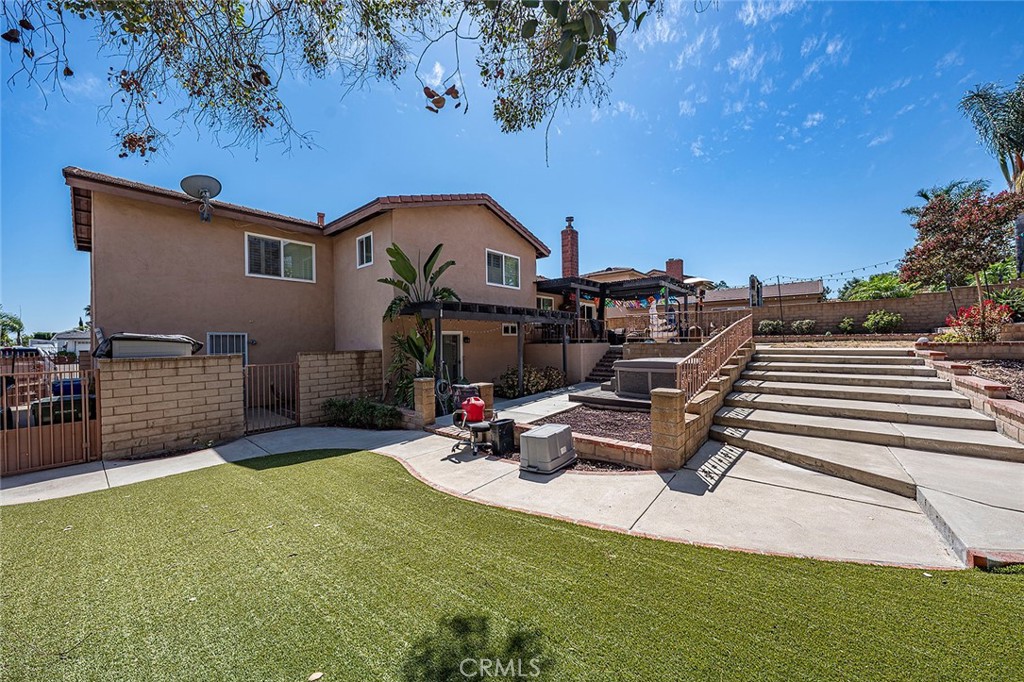 9048 Regency Way Property Photo 15