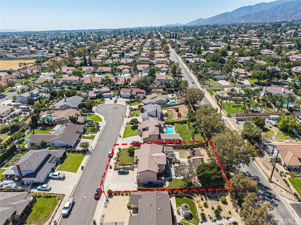 9048 Regency Way Property Photo 17