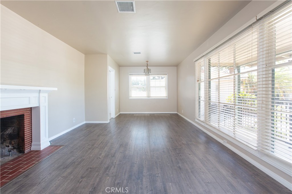 9002 Amsdell Avenue Property Photo 6