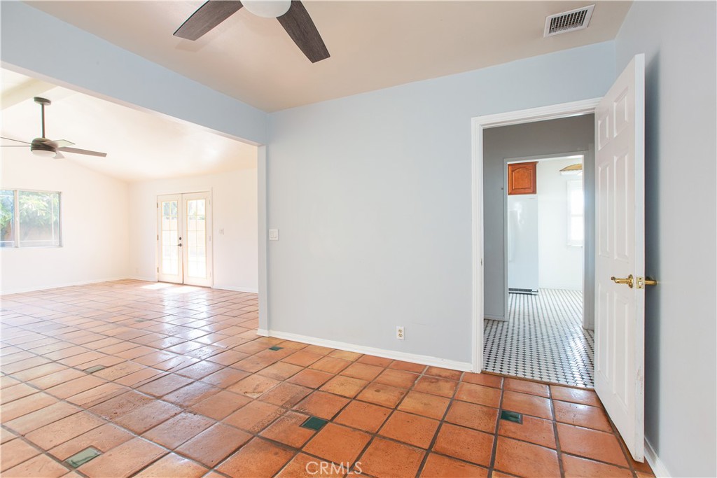 9002 Amsdell Avenue Property Photo 14