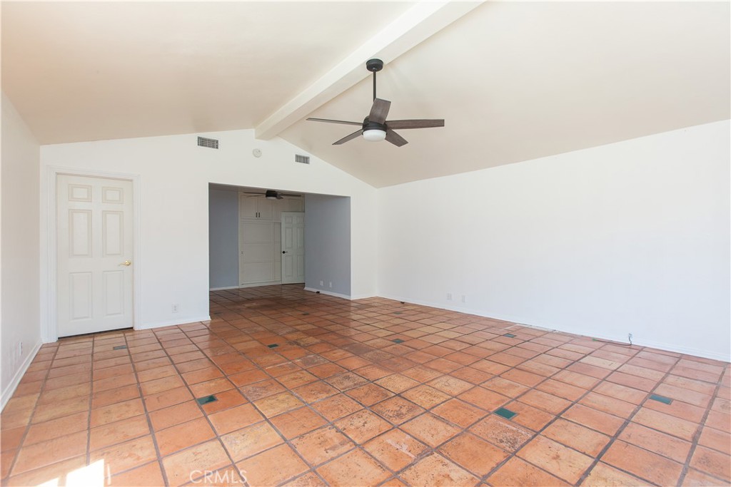 9002 Amsdell Avenue Property Photo 18