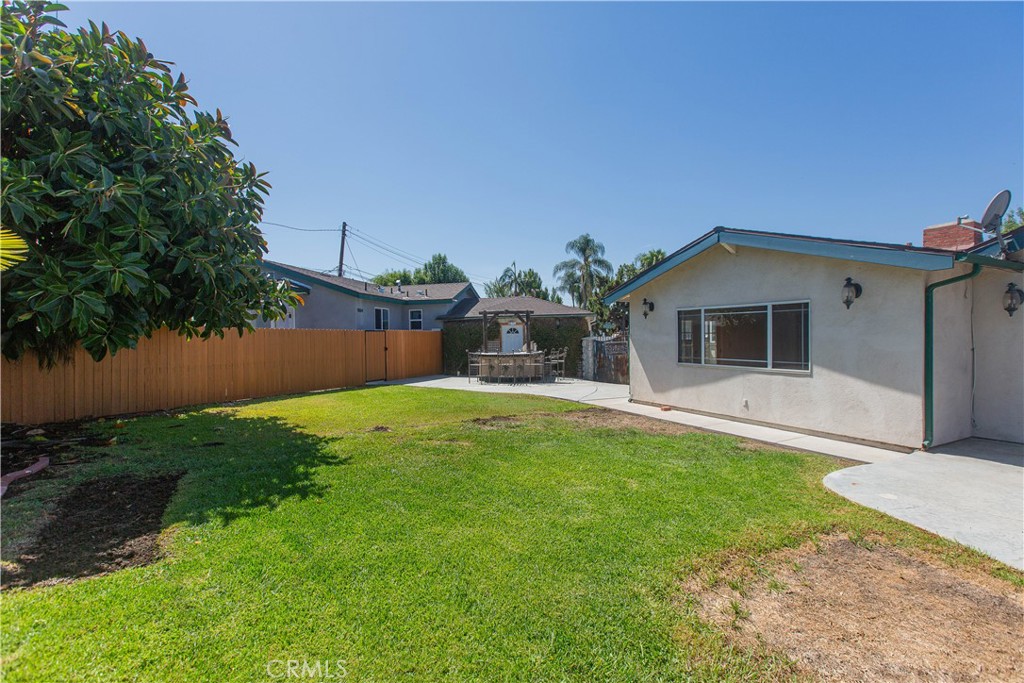 9002 Amsdell Avenue Property Photo 41