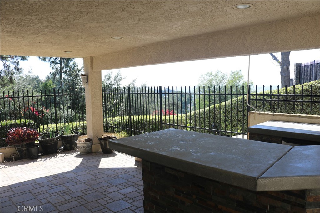 4310 E Terra Vista Ln Property Photo 34