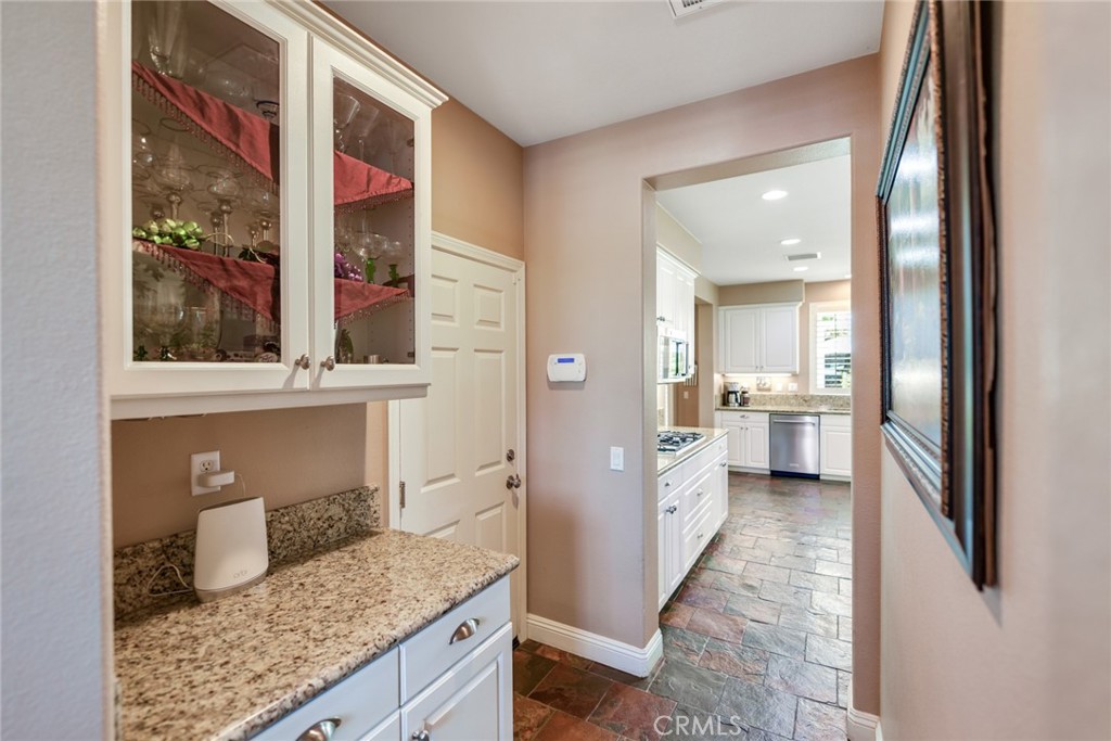 14313 Goose Street Property Photo 9