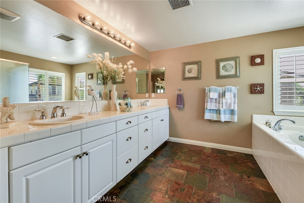 14313 Goose Street Property Photo 39