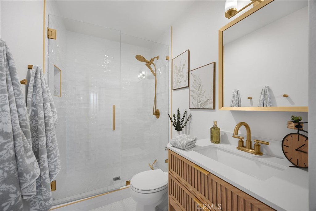 17342 Glasgow Circle Property Photo 15