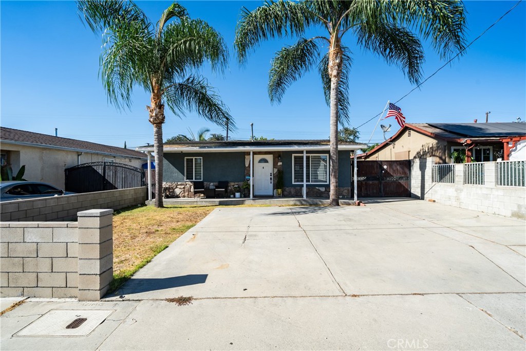 151 Grace Property Photo 2