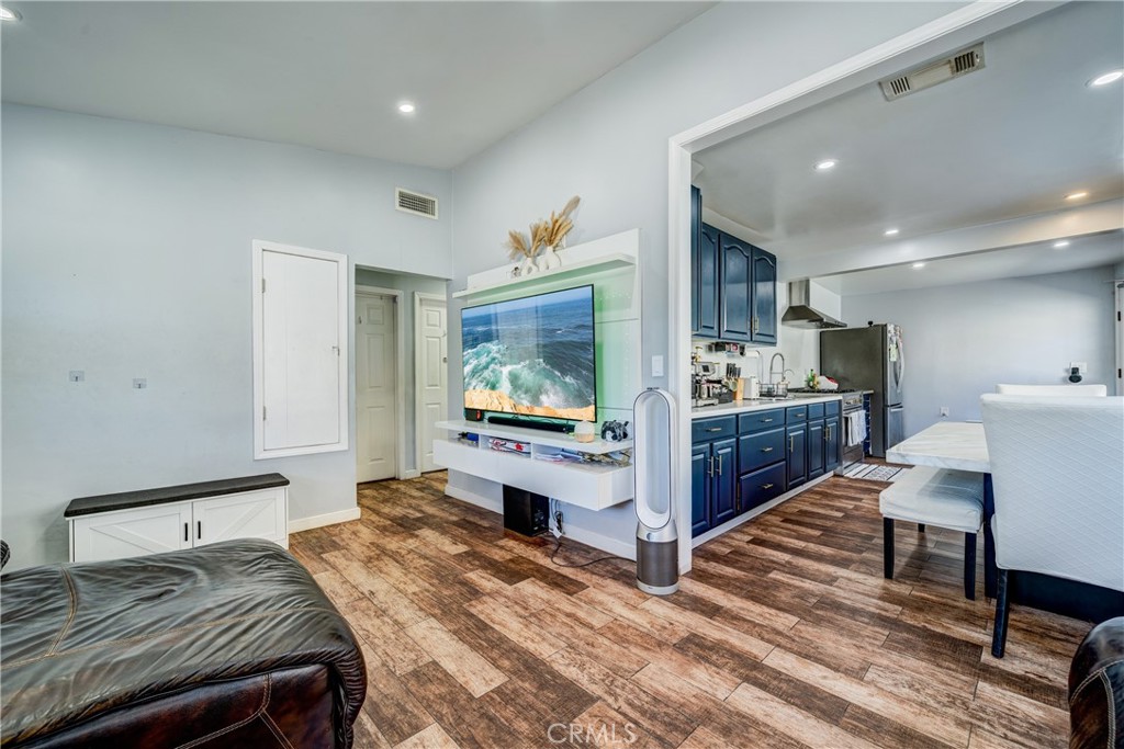 151 Grace Property Photo 6