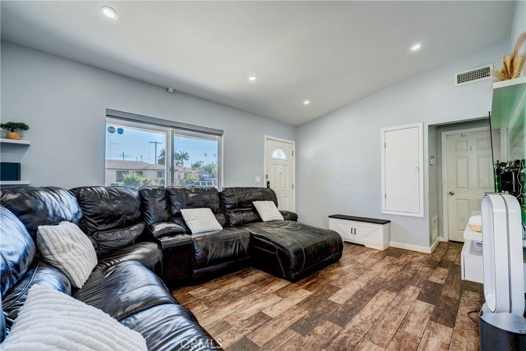 151 Grace Property Photo 8