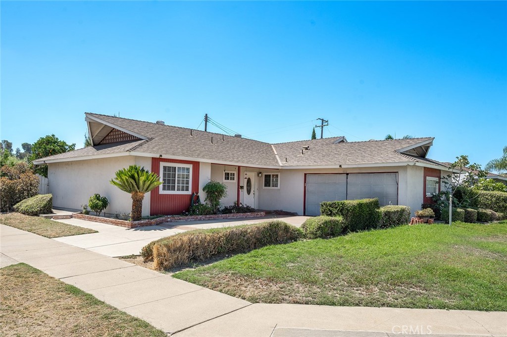 1612 E Riverview Avenue Property Photo