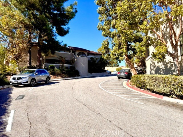 1574 Charterwood Court Property Photo 2