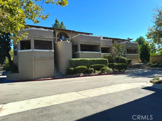 1574 Charterwood Court Property Photo 3
