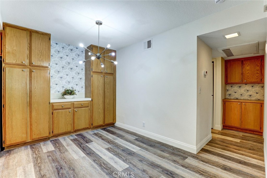 27343 Nicole Dr Property Photo 12