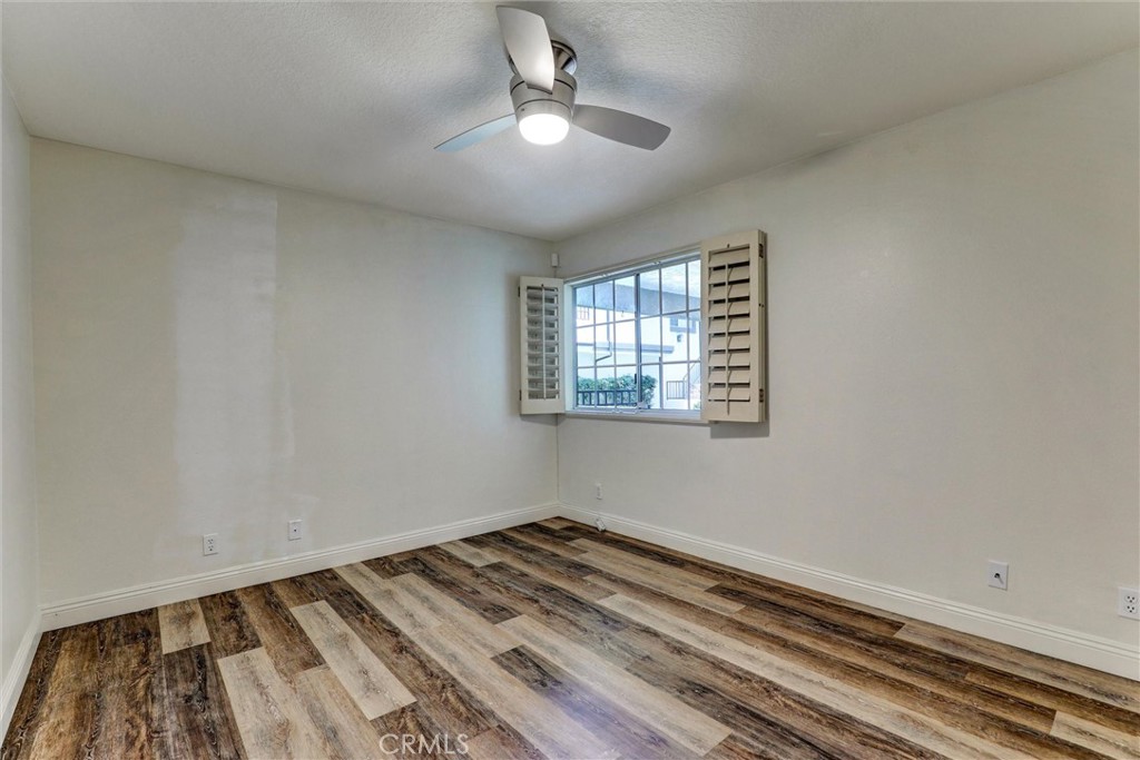 27343 Nicole Dr Property Photo 17