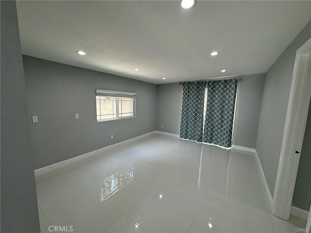 7781 11th Property Photo 9