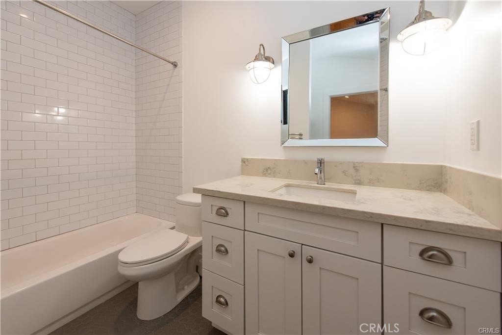 7900 Naylor Property Photo 26