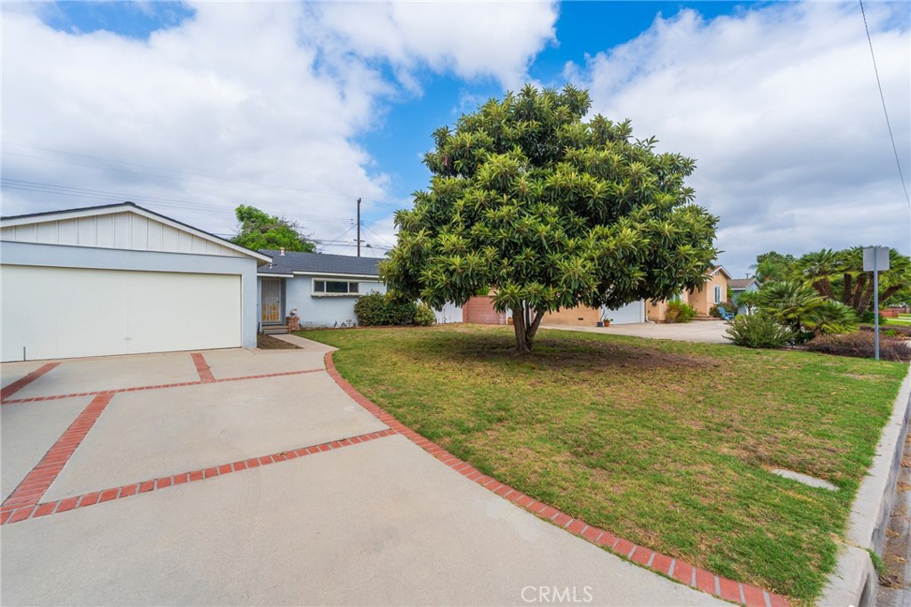 11841 Gary Street Property Photo 1