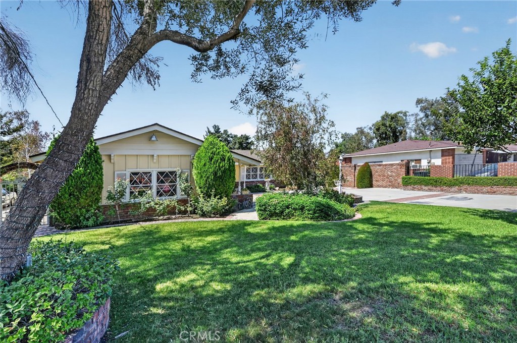 10248 Redwood Avenue Property Photo 3