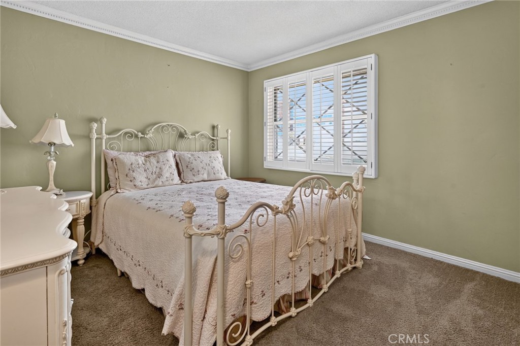 10248 Redwood Avenue Property Photo 28