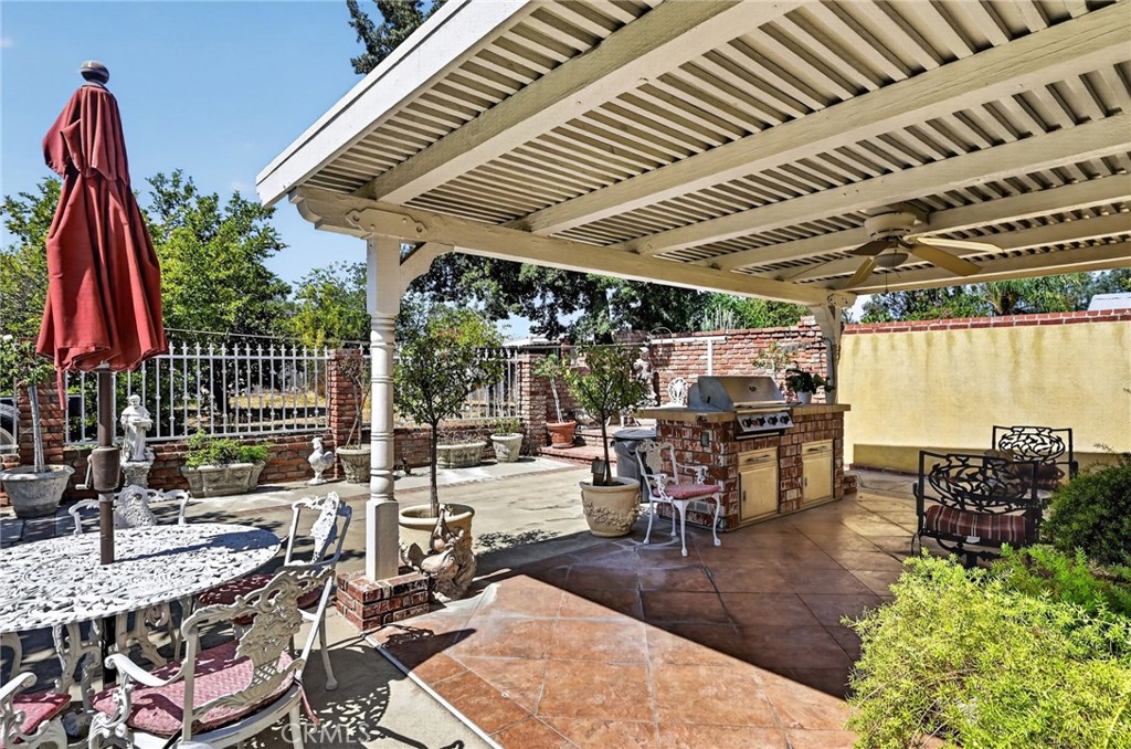 10248 Redwood Avenue Property Photo 37
