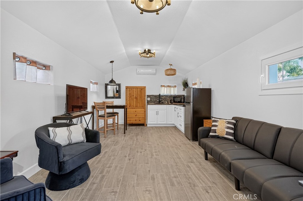 9110 Aero Drive Property Photo 20