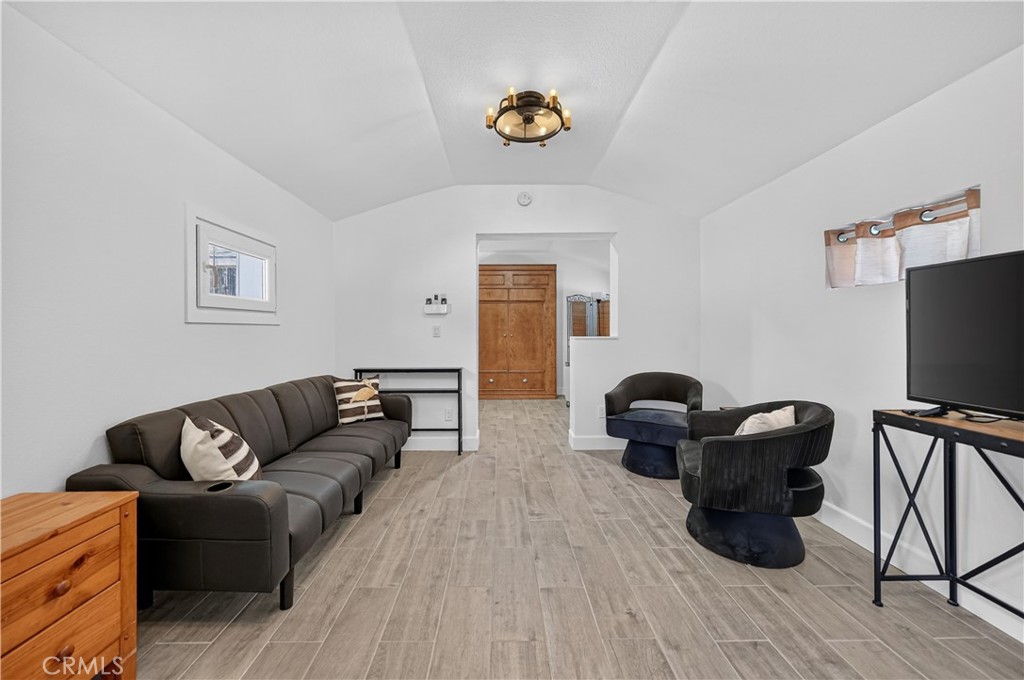 9110 Aero Drive Property Photo 23