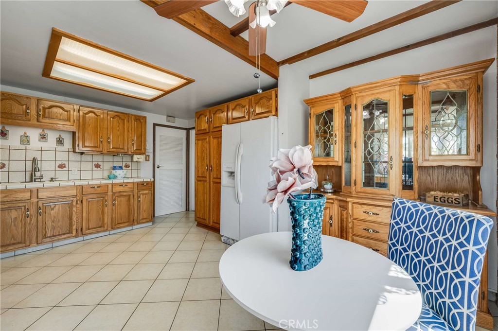 5031 N Raton Property Photo 10