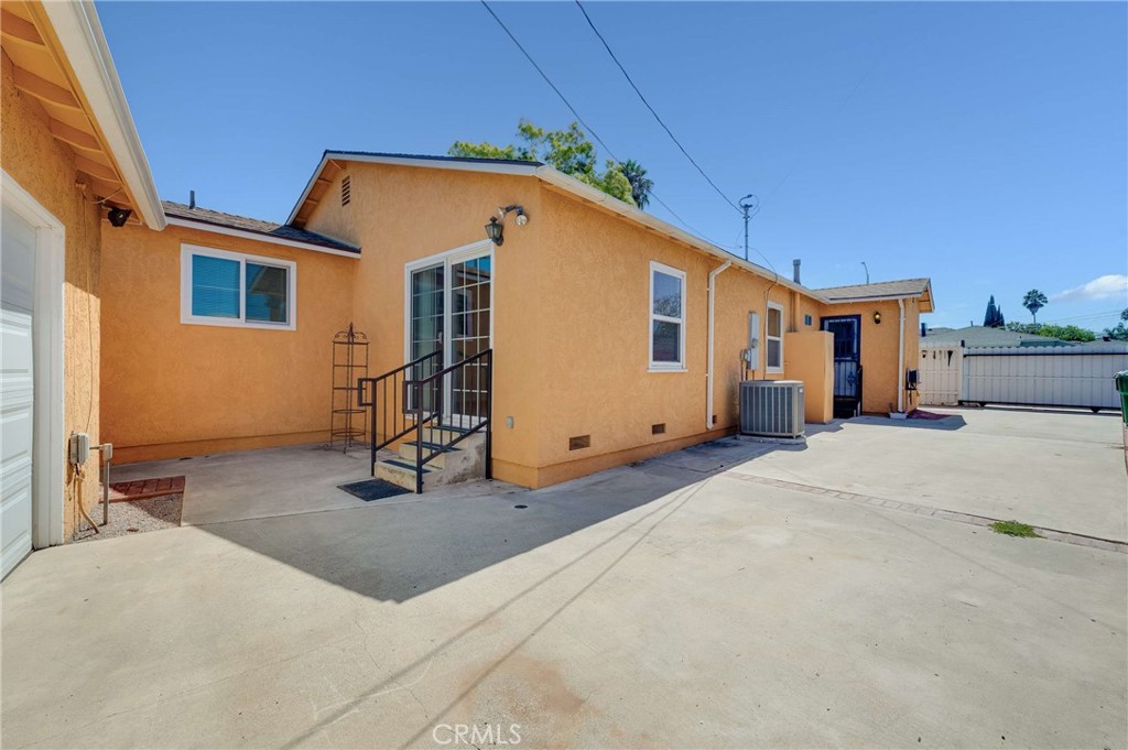 5031 N Raton Property Photo 28
