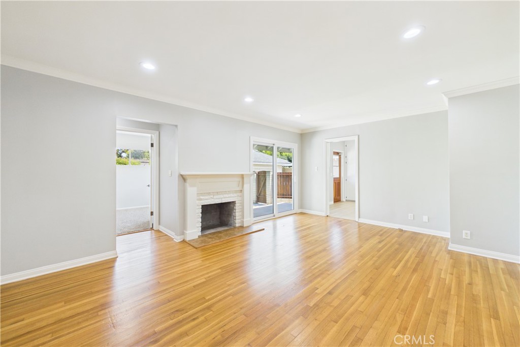 1902 Lees Avenue Property Photo 6