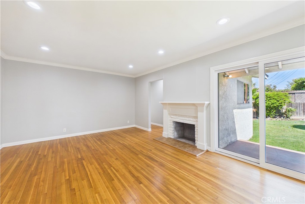 1902 Lees Avenue Property Photo 9