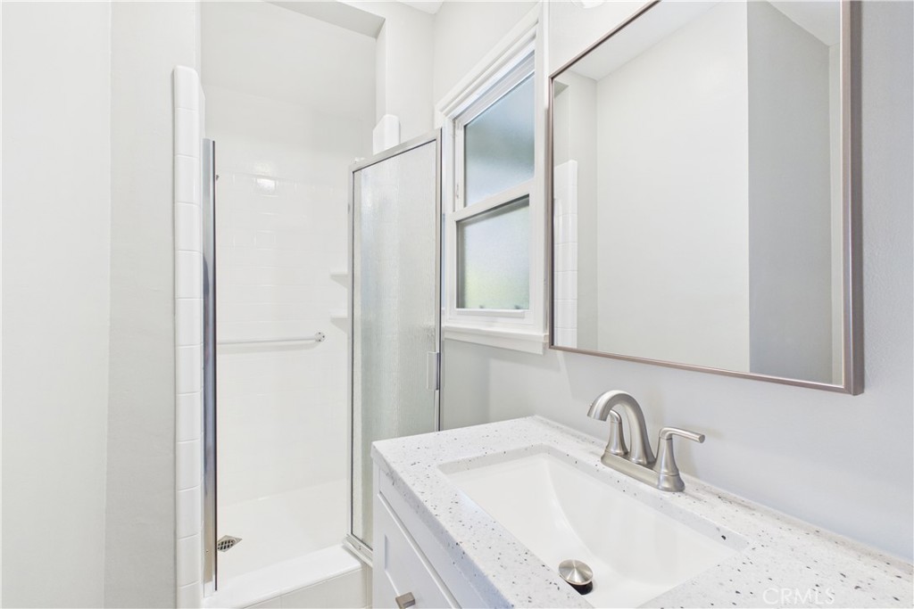 1902 Lees Avenue Property Photo 21