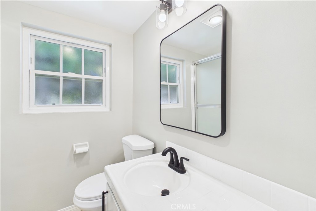 1902 Lees Avenue Property Photo 26