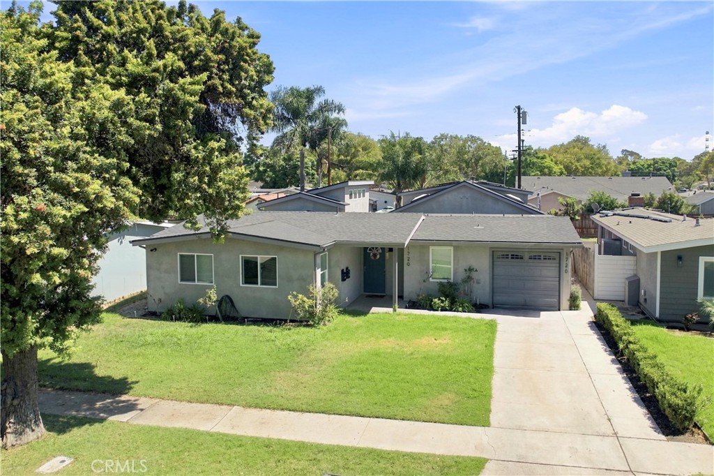1720 Petaluma Ave Property Photo 1