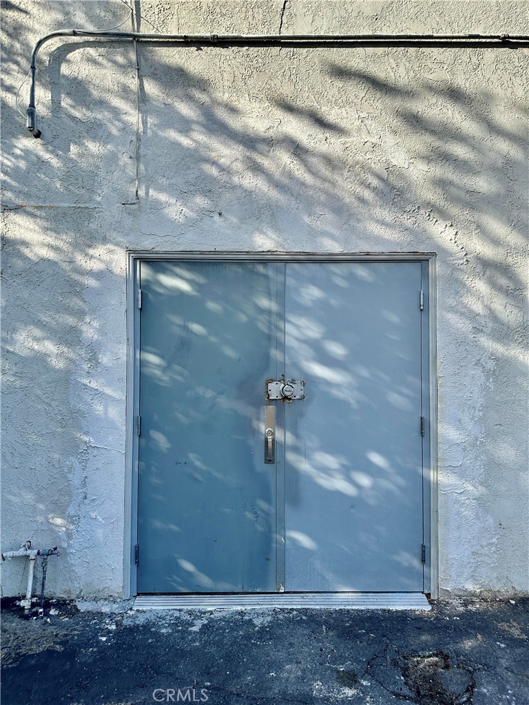 502 W 17th Street Property Photo 14