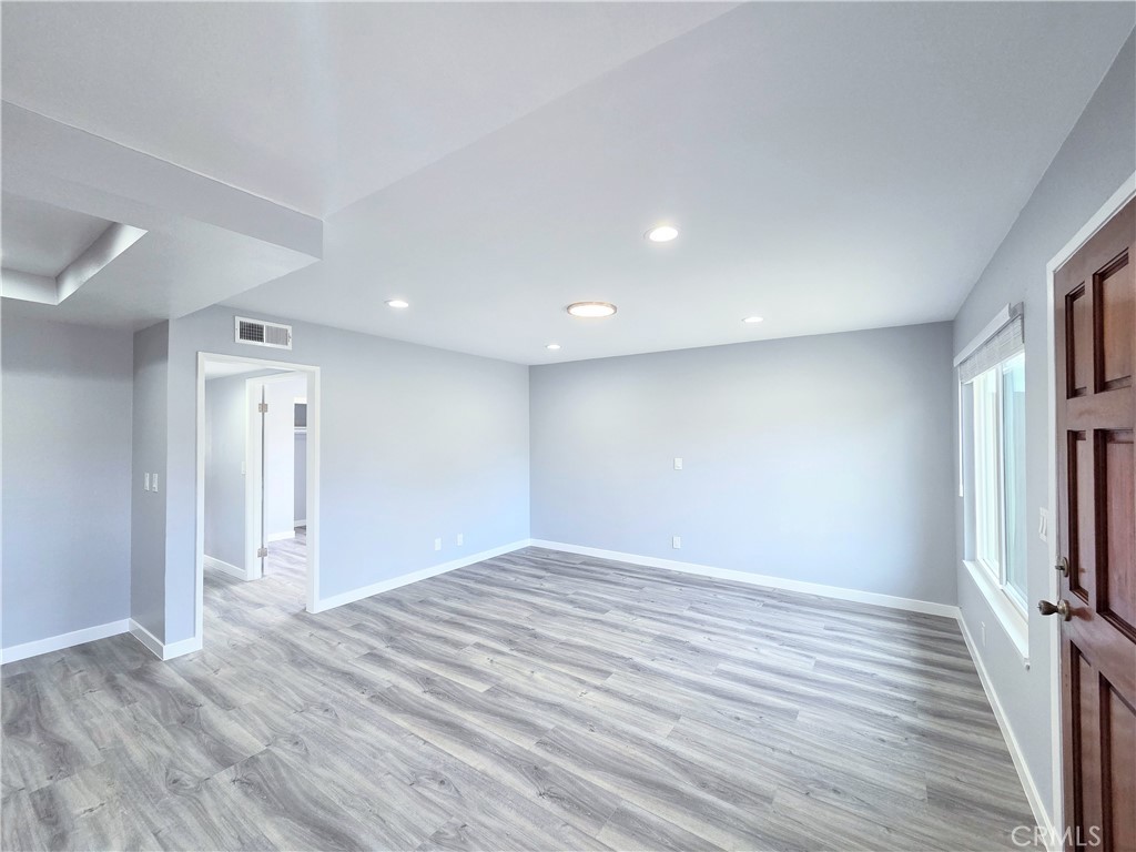 12526 Cuesta Drive Property Photo 8
