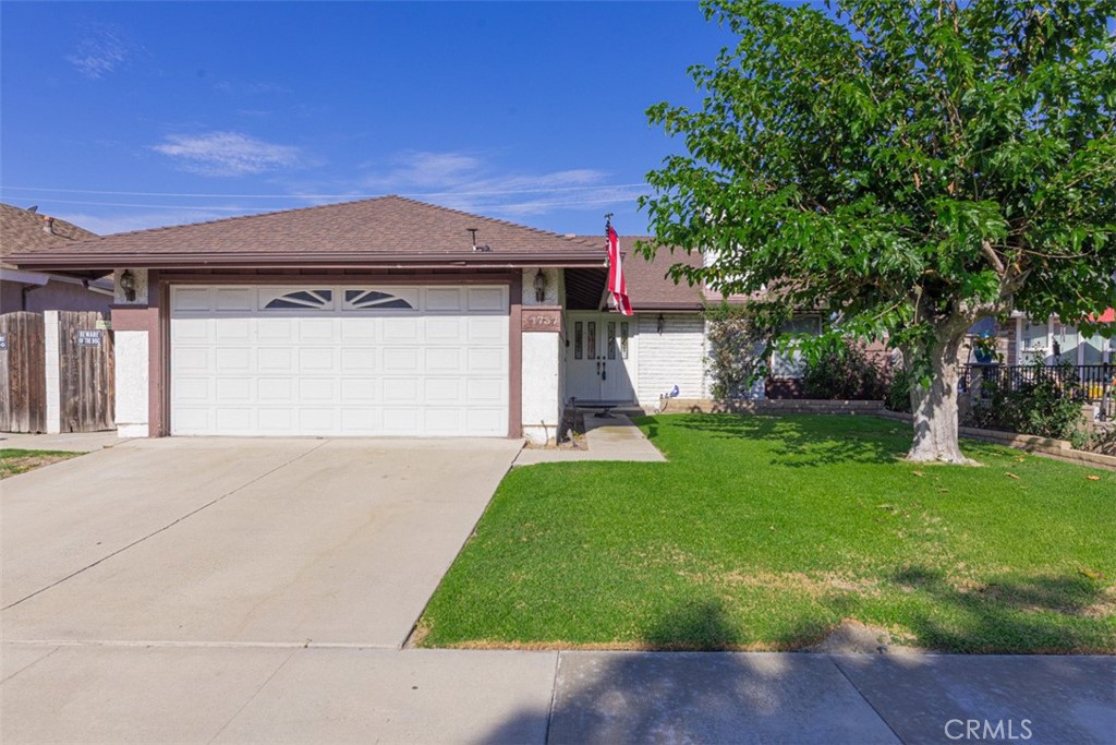 1737 N Tympani Property Photo 1