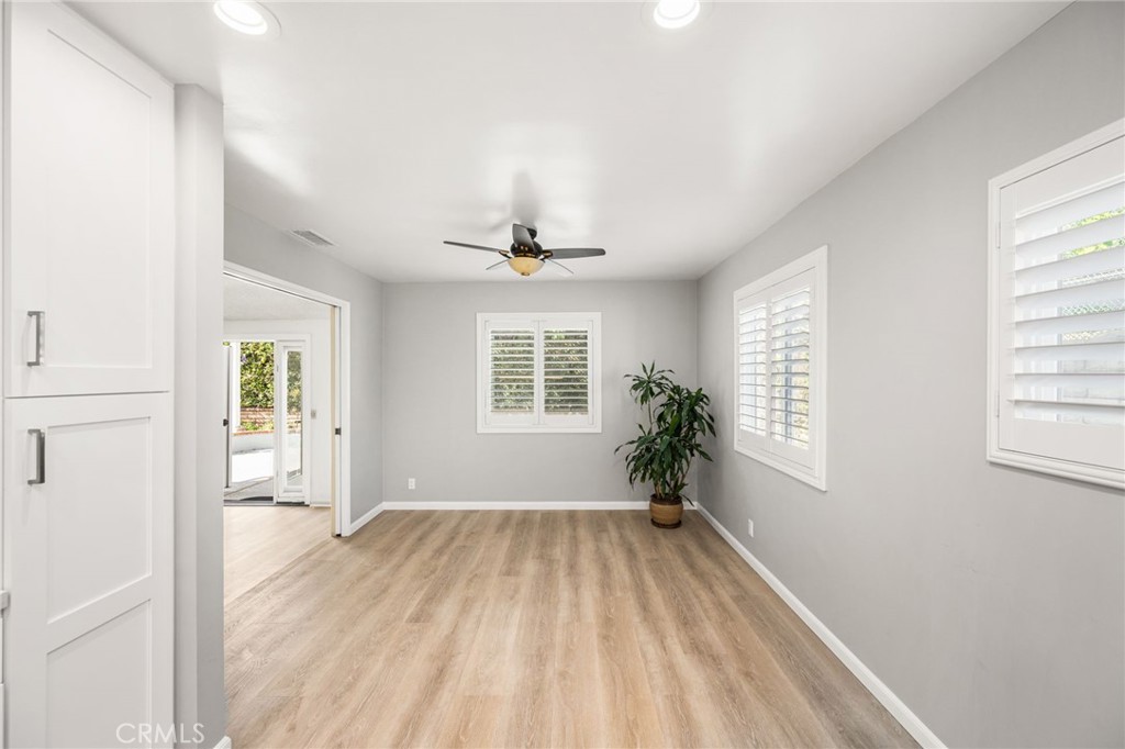 1429 E Fairway Property Photo 13
