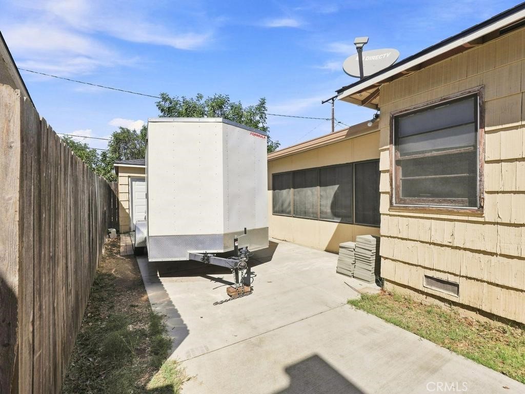 211 Martha Place Property Photo 28