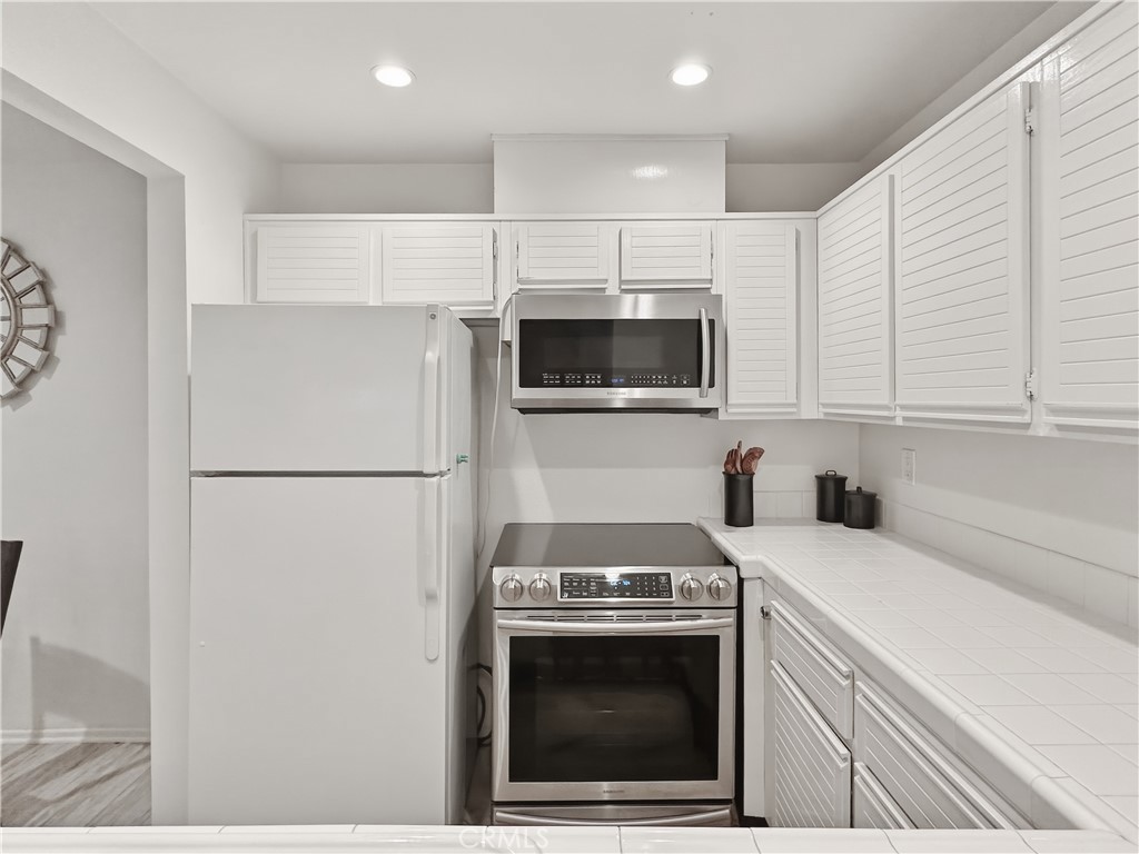 13104 Glen Court 45 Property Photo 9