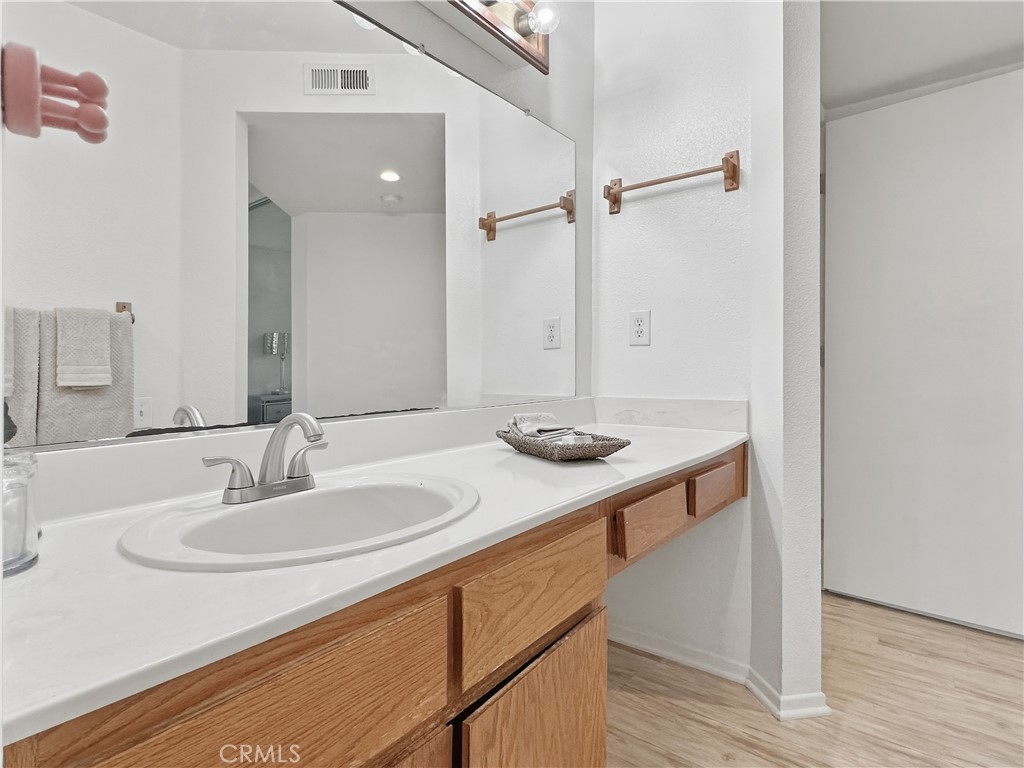 13104 Glen Court 45 Property Photo 15