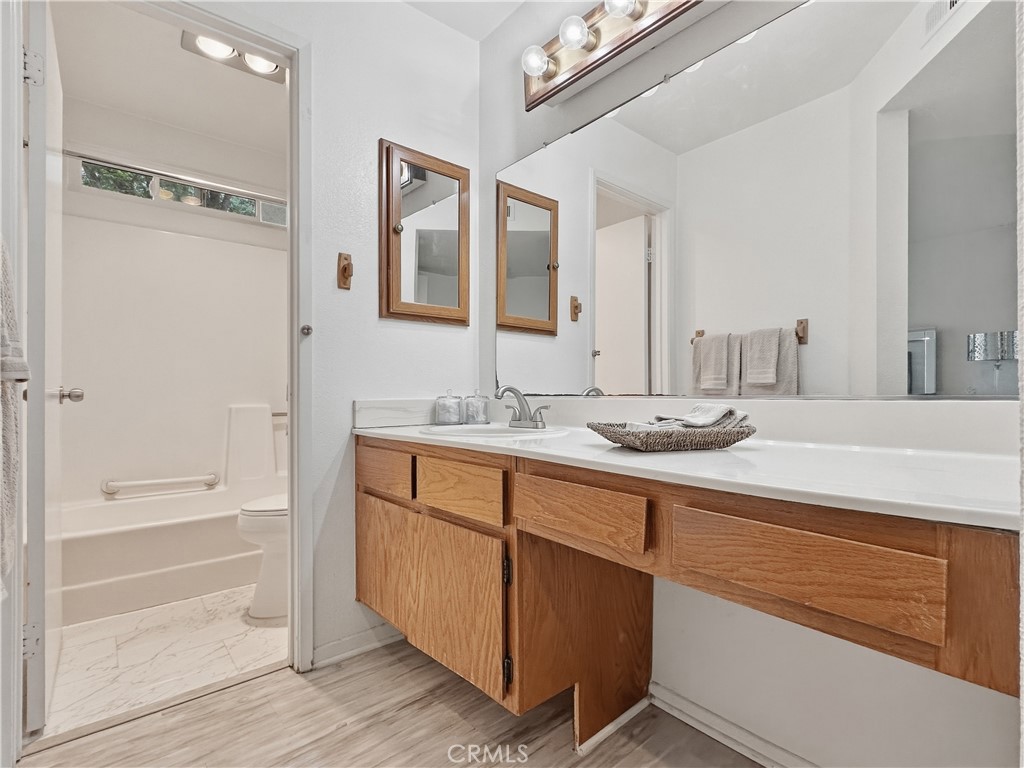 13104 Glen Court 45 Property Photo 16