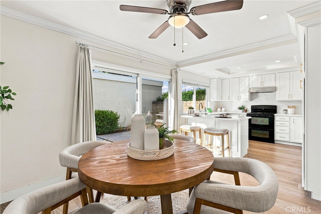 10 Goldenbush Property Photo 17