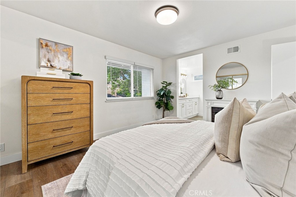 10 Goldenbush Property Photo 29