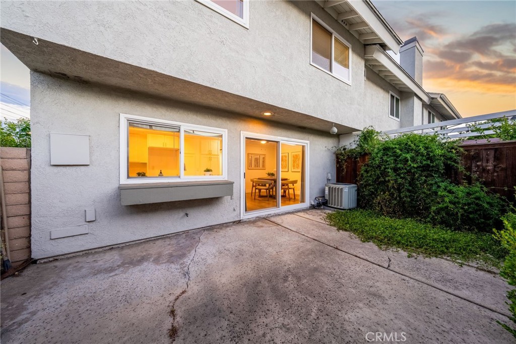 10 Goldenbush Property Photo 41