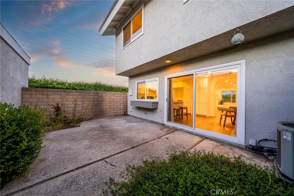 10 Goldenbush Property Photo 43